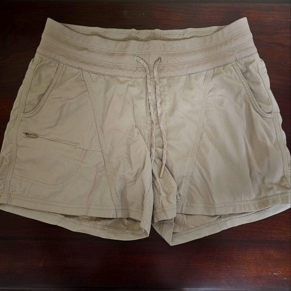 Womens North Face Shorts - Khaki - Medium